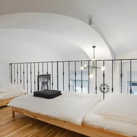 Rhino Apartment Ljubljana
