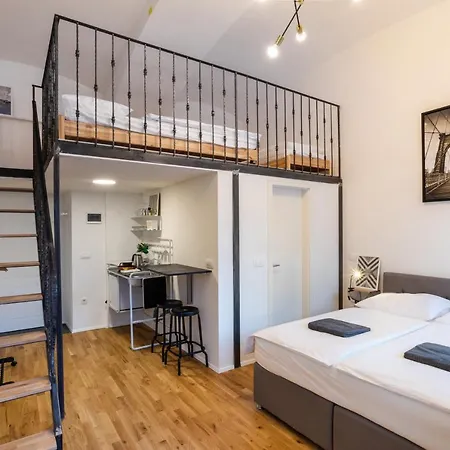 Apartment Rhino
